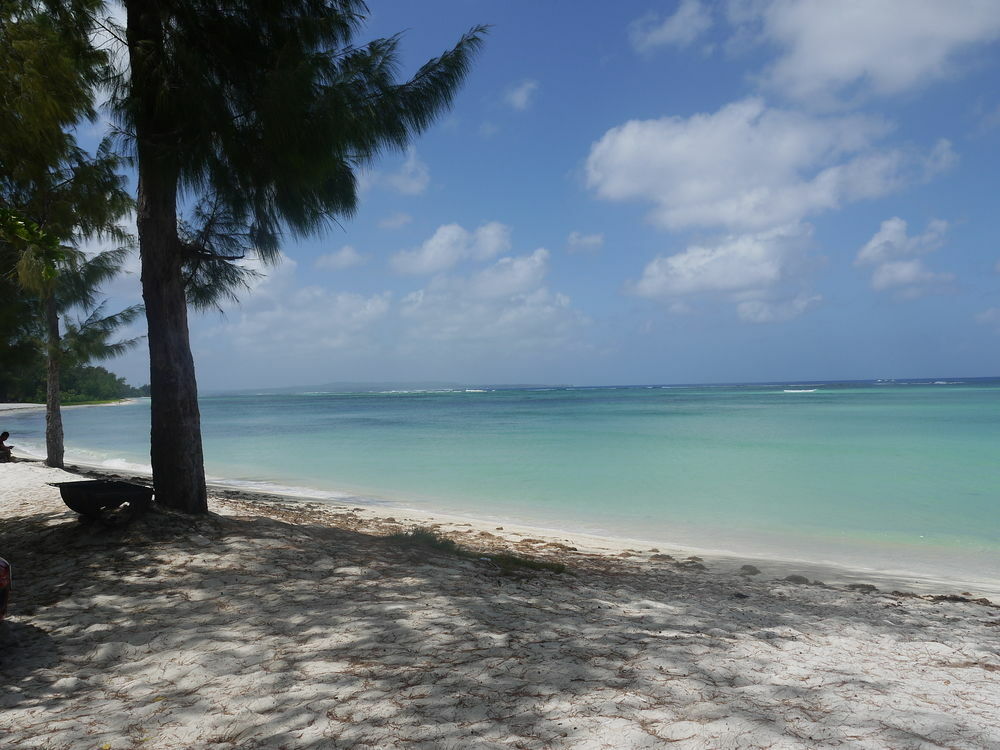Aquarius Beach Tower Susupe Bagian luar foto